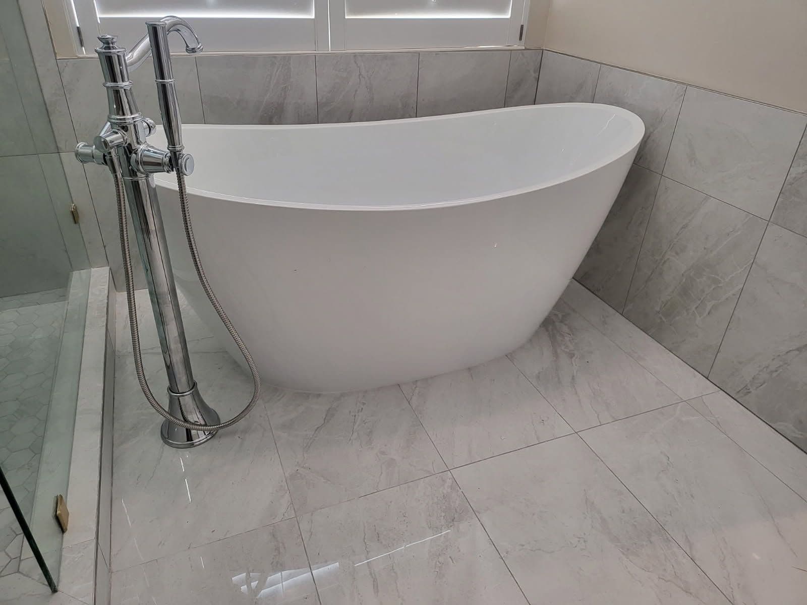 Elevate Your Bathroom with a Freestanding Tub